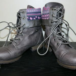 Women Boots